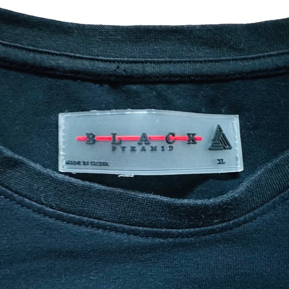 SUPER PYRAMID TEE by BLACK PYRAMID - Picture 4 of 5